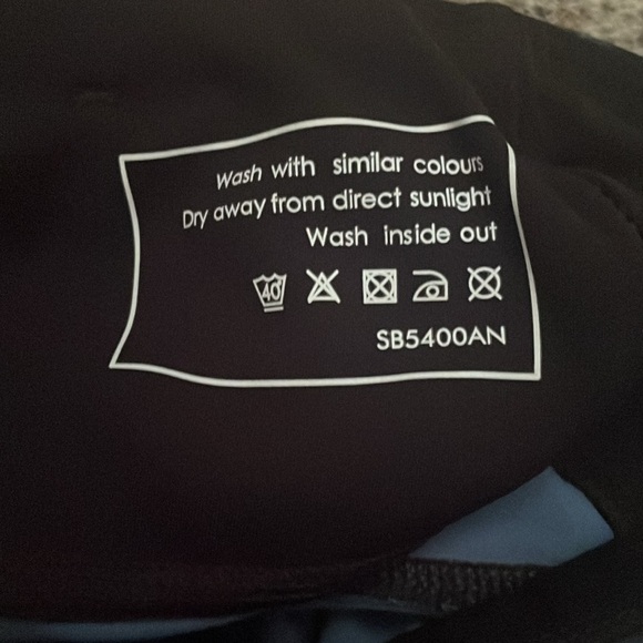 Sweaty Betty Power Leggings in Black and Blue Camo Full Length - Picture 4 of 6